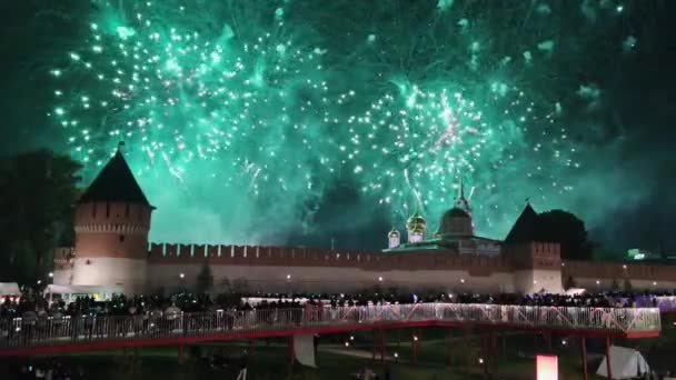 Fuegos Artificiales Verdes Nocturnos Sobre Kremlin Tula Rusia Capturados Con — Vídeos de Stock