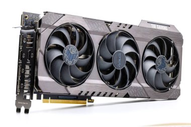 NVIDIA RTX 3060 OC 12G TUF Oyun kartı beyaz arkaplanda. Tula, Rusya - 26 Temmuz 2022