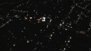 2024 yılında Kırgızistan 'daki banliyölerin insansız hava aracı görüntüsü