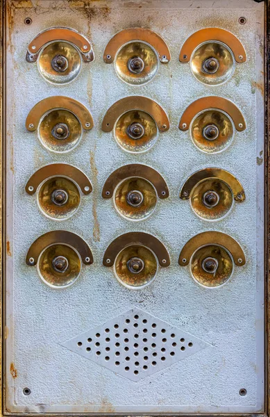 Πανέμορφο Vintage Κουμπιά Κουδουνιών Ένα Κτίριο Κατοικιών Στη Βενετία — Φωτογραφία Αρχείου