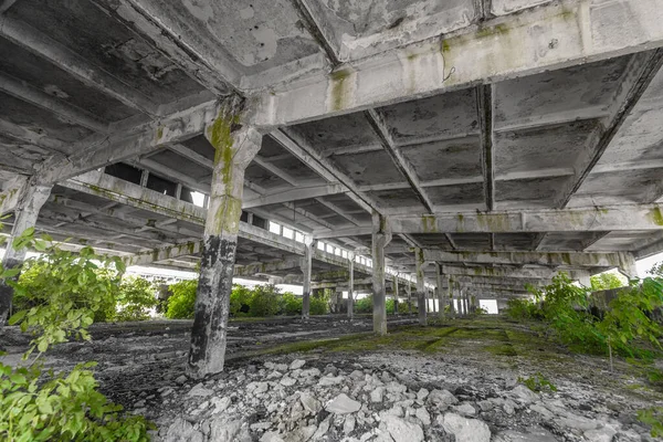 Opuszczone Wnętrze Budynku Ruiny Fabryki Przemysłowej — Zdjęcie stockowe