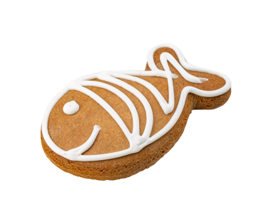 Beyaz kremalı ev yapımı balık şeklinde zencefilli kurabiye.