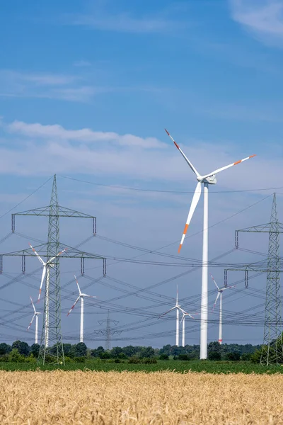 Вітрові Турбіни Лінії Електропередач Електричні Пілони Які Можна Побачити Німеччині — стокове фото