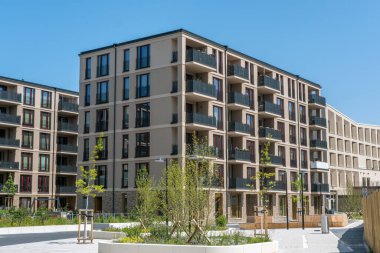 Berlin, Almanya 'da modern kahverengi apartmanlı konut geliştirme alanı
