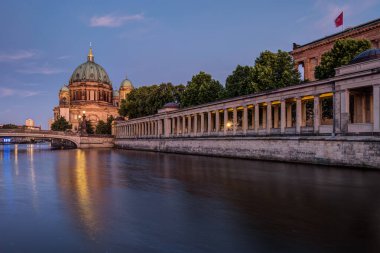 The imposing Berlin Cathedral and parts of the Museum Island at dusk