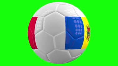 Yeşil ekranın önünde Moldova bayrağı ve kolay izolasyon için alfa matte olan çok gerçekçi, izole edilmiş bir dönen futbol topu. Kusursuz döngü 3 boyutlu canlandırma.