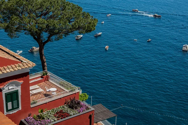 Удивительный Вид Тирренское Море Балкона Виллы Фетано Италия Захватывающий Роскошный — стоковое фото