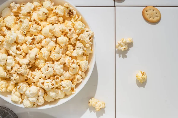 Homemade Goodies Fast Food Bowl Popcorn Crackers Cookies White Table — Foto Stock