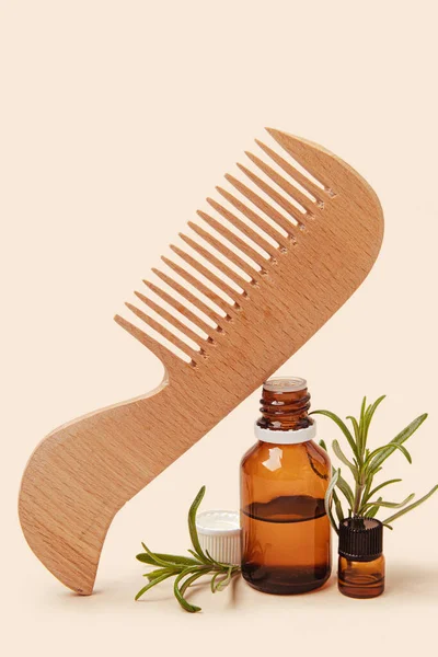 Rosemary Hair Oil Trendový Produkt Péče Vlasy Vyživující Revitalizační Vlastnosti — Stock fotografie