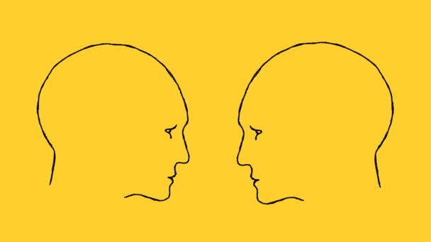 Две Человеческие Головы Лицом Лицу Левая Голова Вопросительным Знаком Внутри — стоковое видео
