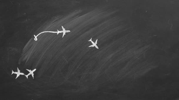学校黑板上的粉笔画的飞机写着 这个字 旅游的概念 — 图库视频影像