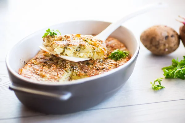 Potato Casserole Cabbage Spices Ceramic Form Wooden Table — Stockfoto