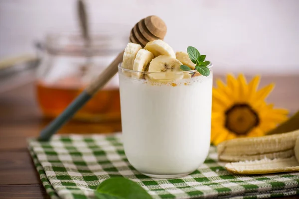 Sweet Homemade Yogurt Bananas Honey Glass — Stock Photo, Image