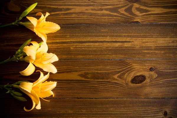 Bouquet Beautiful Yellow Lilies Dark Wooden Table — Stock Photo, Image