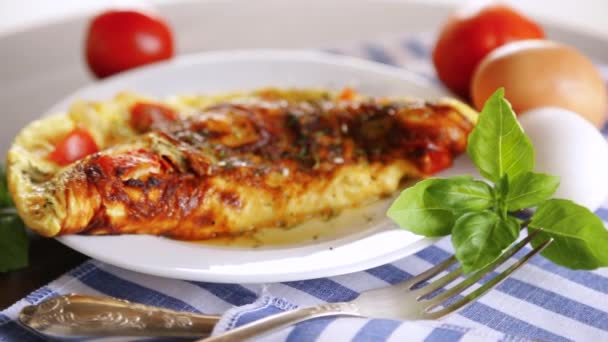Stuffed Omelette Tomatoes Light Wooden Background Healthy Diet Food Breakfast — Stock Video