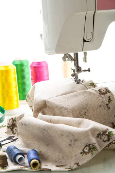 Sewing Machine Fabric Threads Sewing Close Working Process Part Sewing — Stock Photo, Image
