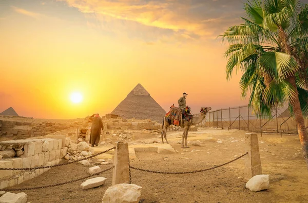 日没時にエジプトのサンディ砂漠 — ストック写真