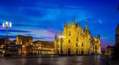 Milan Piazza Del Duomo, Gündoğumu, İtalya