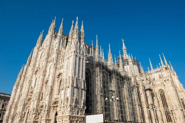 Catedral Católica Milán Temprano Mañana —  Fotos de Stock