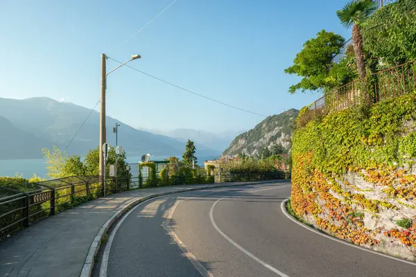 Motorväg Nära Comosjön Italien Stockfoto