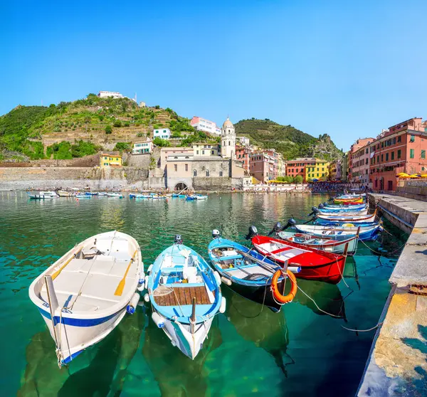 Widok Vernazza Lecie Cinque Terre Liguria Włochy Obraz Stockowy