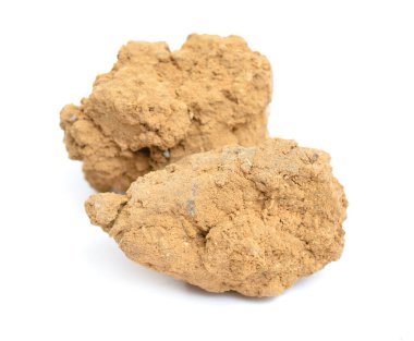 Clay bir çeşit ince taneli doğal toprak malzemesidir. Beyaz arkaplanda izole