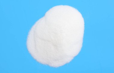 İnulin tozu. Birçok bitki türü tarafından üretilen doğal olarak oluşan polisakkarit grubu