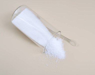 Amonyum dihidrojen fosfat ADP, monoamonyum fosfat MAP olarak da bilinir.