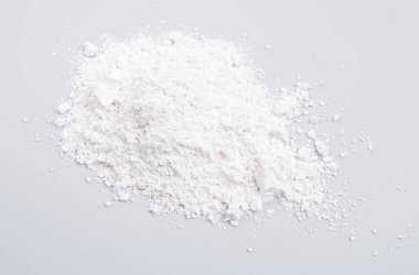 Kalsiyum karbonat kimyasal formülü CaCO3 olan kimyasal bir bileşiktir.