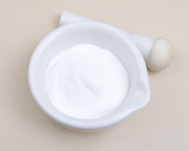 Kalsiyum asetat asetik asitin kalsiyum tuzu olan kimyasal bir bileşiktir.