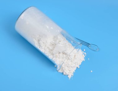 Kalsiyum stearat kalsiyum sabunu olarak sınıflandırılan bir kalsiyum karboksilat tuzu..