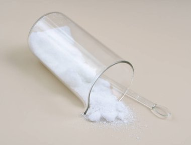 Amonyum persülfat APS inorganik bileşiktir..