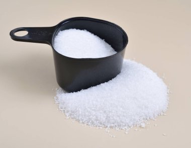 Monopotasyum fosfat MKP, ayrıca potasyum dihidrojen fosfat, KDP veya monobasal potasyum fosfat.