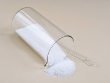 Monopotasyum fosfat MKP, ayrıca potasyum dihidrojen fosfat, KDP veya monobasal potasyum fosfat.