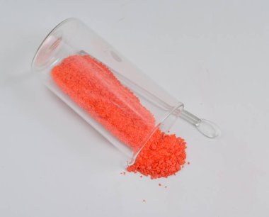 Sodyum dikromat, formülü Na2Cr2O7 olan inorganik bileşiktir.