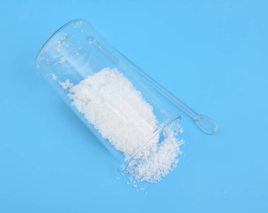 Sistemin Cys veya C, yarıönemli bir protein amino asididir.