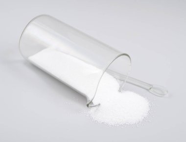 Potasyum karbonat formülü K2CO3 olan inorganik bileşiktir.