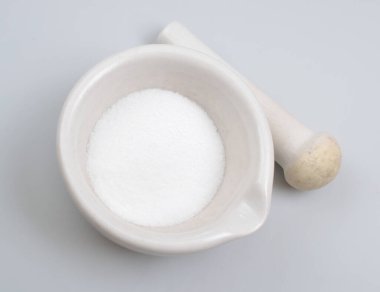 Sorbik asit ya da 2.4hexadienoic asit, besin koruyucusu olarak kullanılan doğal bir organik bileşiktir.