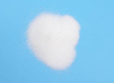 Potasyum klorür KCI veya potasyum tuz, potasyum ve klordan oluşan bir metal halit tuzu..