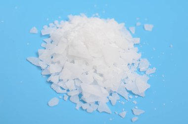 Magnezyum klorür formülü MgCl2 olan inorganik bir bileşiktir.