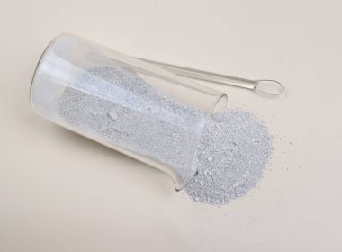 B7 vitamini veya H vitamini olarak da bilinir.