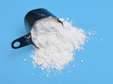 Glutamin (sembolü Gln veya Q) proteinlerin biyosentezinde kullanılan bir amino asittir.