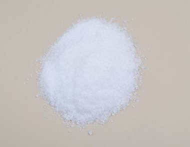 Propilparaben, ayrıca propil paraben olarak da yazılır, p hidroksibenzoik asidin n propil ester 'idir..