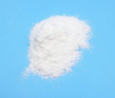 Vanillin moleküler formülü C8H8O3 olan organik bir bileşiktir. Bu bir fenolik aldehit..