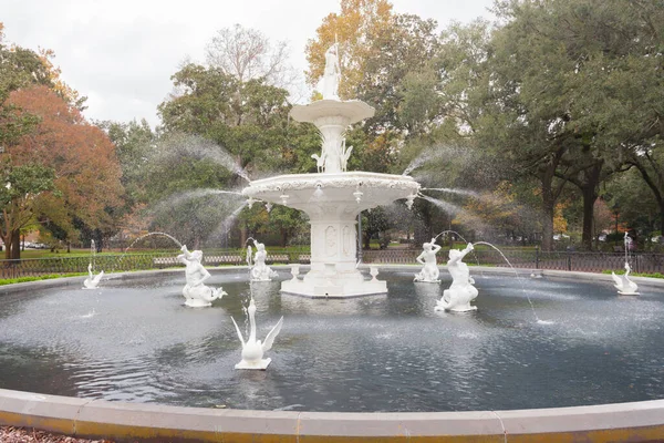 Forsyth Park Fountain Famous American Architecture History Landmark Historic District — стокове фото