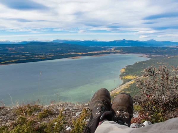 Hiking Boots Hiker Resting Alpine Tundra Overlooking Little Atlin Lake — Stock Photo, Image