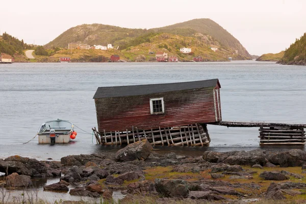 Rustige Baai Newfoundland Canada Omgeven Door Vissershuisjes Buitenhuizen — Stockfoto