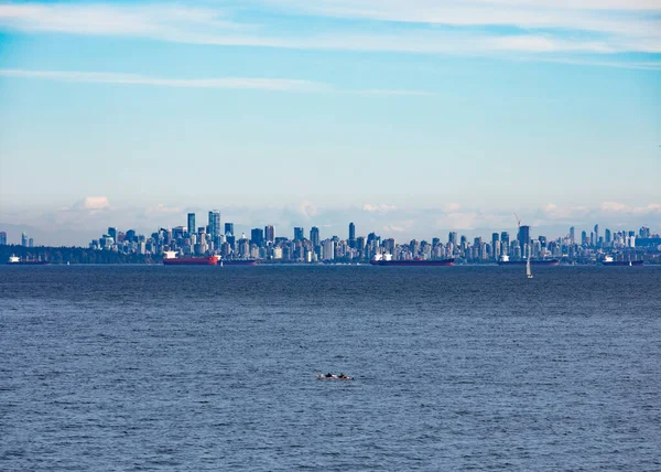 Vancouver City Západním Pobřeží Tichého Oceánu Ropnými Tankery Kotvící Přístavu — Stock fotografie