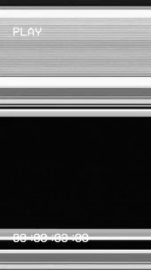 Vintage VHS (Video Home System) gürültü ve obje etkisini bozar. Eski bir kaset ya da eski bir TV 'de arıza var. Sinyal TV arızası yok.