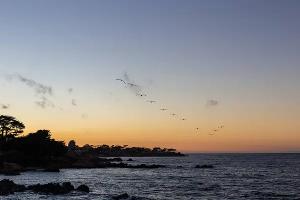Vacker Solnedgång Över Havet — Stockfoto